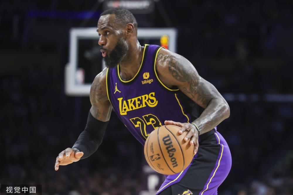 首的年轻核 首的年轻核